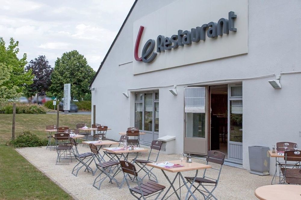 Hotel Campanile Montelimar Nord - A7 Sortie 17 Les Tourrettes Restaurace fotografie